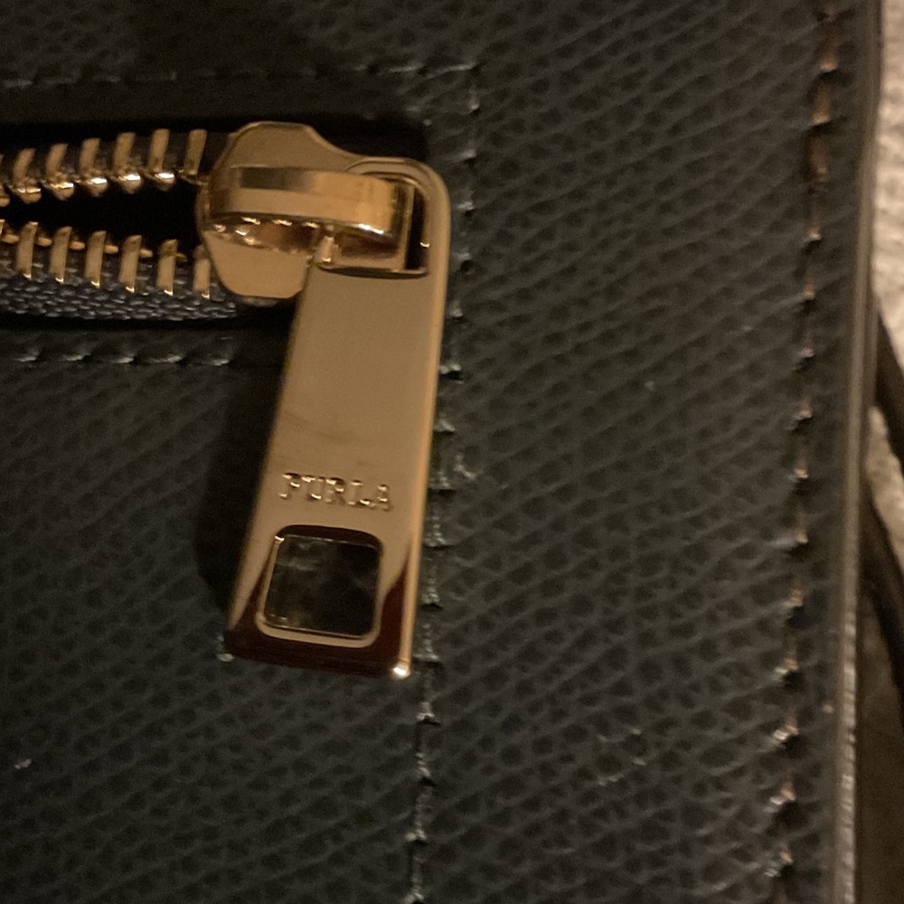 Furla Two-Tone Blue and Red Shoulder Bag - Picture 5 of 6